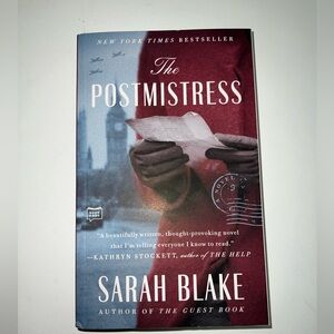 The Postmistress by Sarah Blake (Paperback)